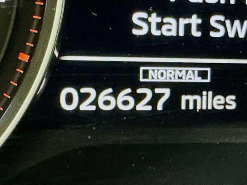 Used 2025 Mitsubishi Outlander SE image 19