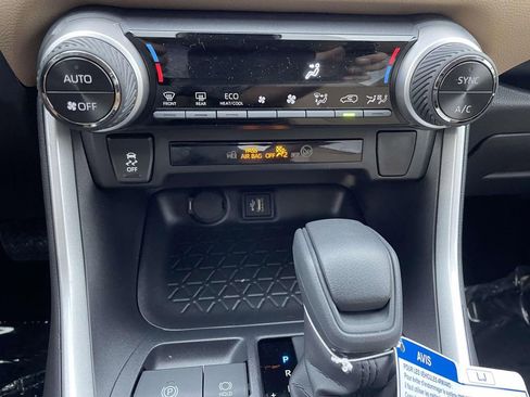 New 2025 Toyota RAV4 LE image 41