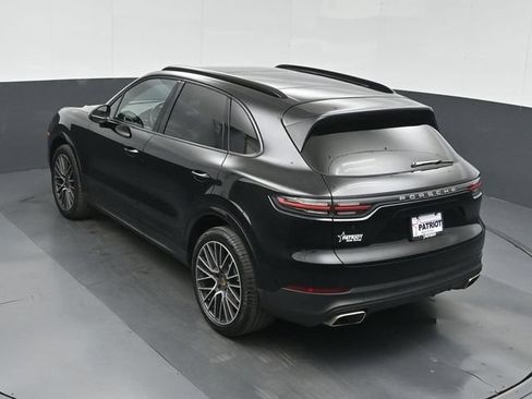 Used 2020 Porsche Cayenne AWD/4WD image 37