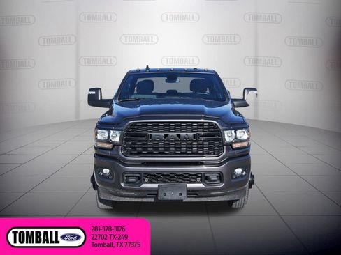 Used 2024 RAM 3500 Big Horn w/ Night Edition AWD/4WD image 2