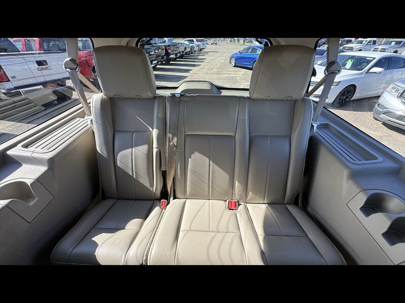 Used 2012 Ford Expedition EL XLT w/ Leather Seating Pkg AWD/4WD image 23
