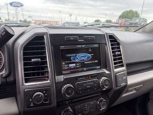 Used 2015 Ford F150 XLT w/ Equipment Group 302A Luxury AWD/4WD image 15