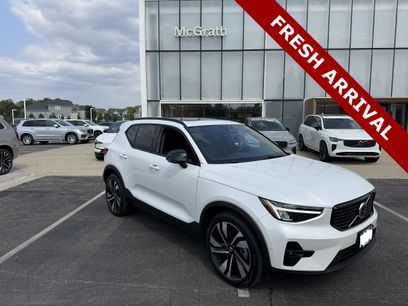 Used 2025 Volvo XC40 B5 Plus
