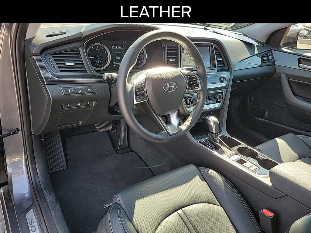 Used 2018 Hyundai Sonata Limited w/ Limited Ultimate Package 03 FWD image 18