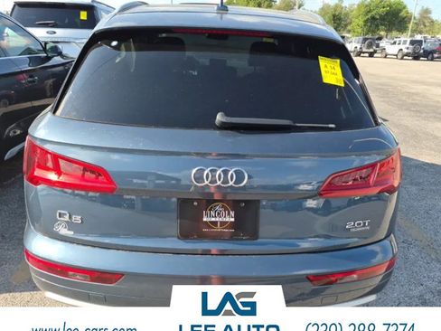 Used 2018 Audi Q5 2.0T Premium w/ Convenience Package AWD/4WD image 3