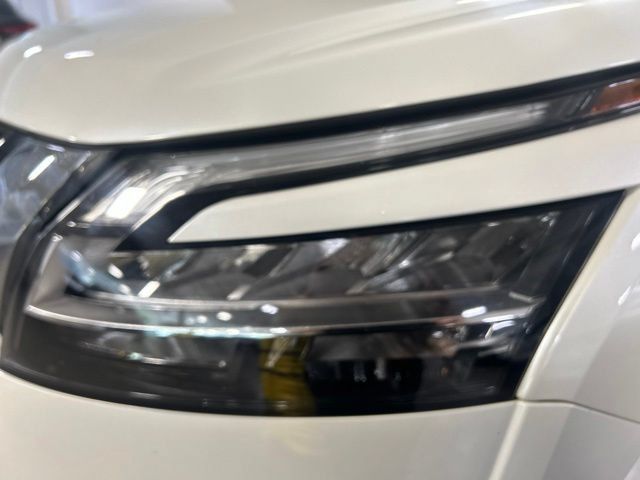 Used 2024 Nissan Pathfinder Platinum AWD/4WD image 40