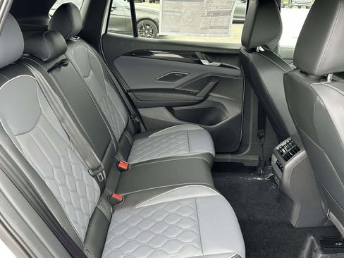 New 2026 Volkswagen Tiguan SEL R-Line image 15