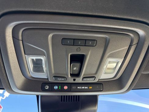 Used 2024 GMC Sierra 1500 Denali w/ Technology Package image 32