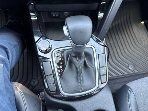 Used 2024 Kia Seltos S FWD image 14