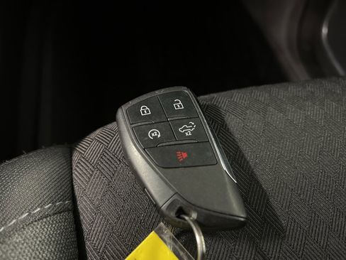 Used 2022 GMC Sierra 1500 Elevation image 39