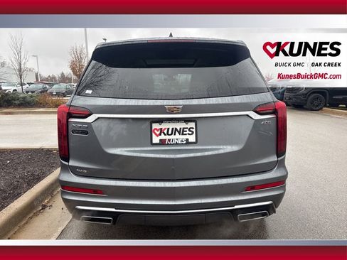 Used 2021 Cadillac XT6 Premium Luxury w/ LPO, Floor Liner Package image 5