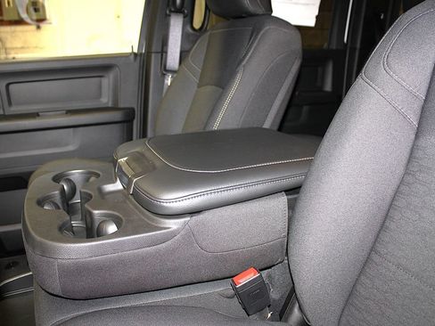 New 2026 RAM 2500 Tradesman AWD/4WD image 25