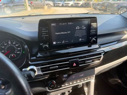 Used 2021 Kia Seltos EX AWD/4WD image 13