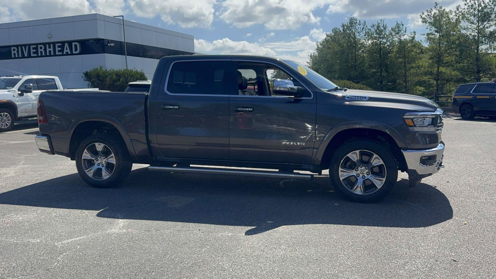 Used 2020 RAM 1500 Laramie AWD/4WD image 4