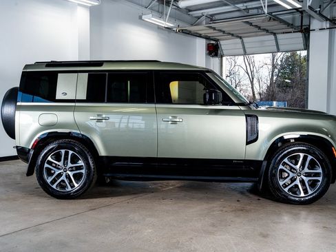 Used 2021 Land Rover Defender 110 X-Dynamic HSE image 5