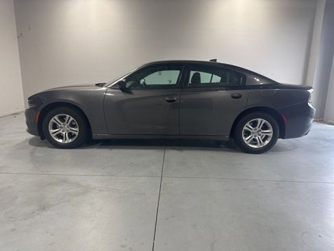 Used 2023 Dodge Charger SXT image 10