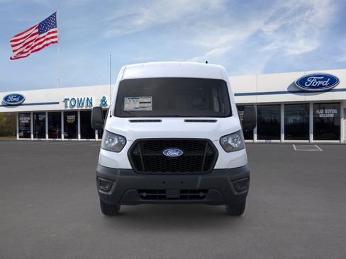 New 2026 Ford Transit 250 148 Medium Roof RWD image 6