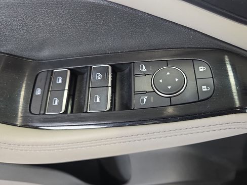 Used 2023 Nissan Rogue SL w/ SL Premium Package FWD image 27