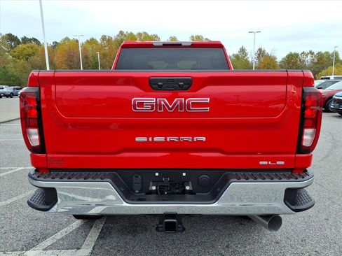 New 2026 GMC Sierra 2500 SLE w/ SLE Value Package; image 4