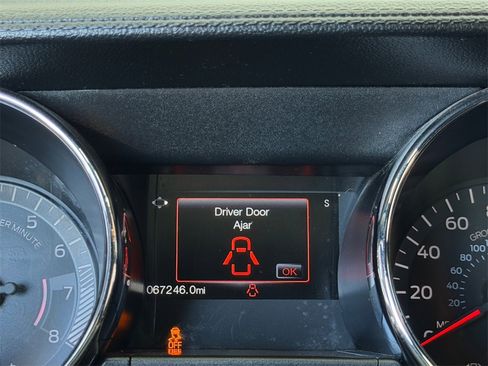 Used 2017 Ford Mustang GT w/ GT Performance Package image 20