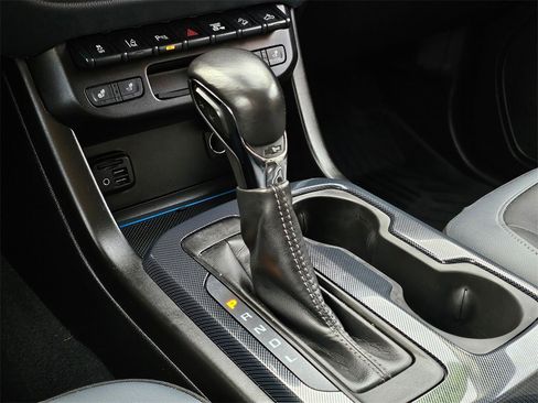 Used 2022 Chevrolet Colorado Z71 w/ Safety Package image 28