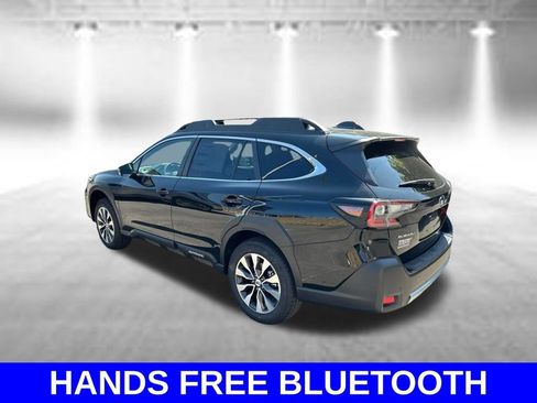 Used 2025 Subaru Outback Limited AWD/4WD image 7