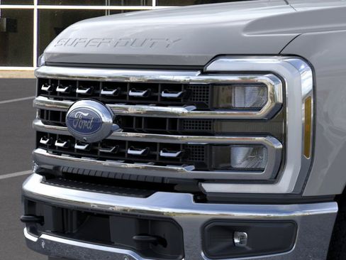 New 2026 Ford F250 Lariat w/ Lariat Ultimate Package image 17