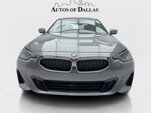 Used 2025 BMW 230i Coupe w/ Premium Package RWD image 4