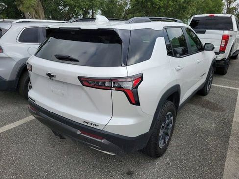 Used 2025 Chevrolet Equinox ACTIV w/ Safety and Technology Package FWD image 4