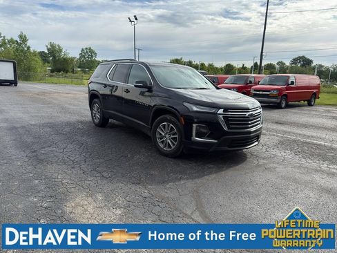 Used 2023 Chevrolet Traverse LT FWD image 8