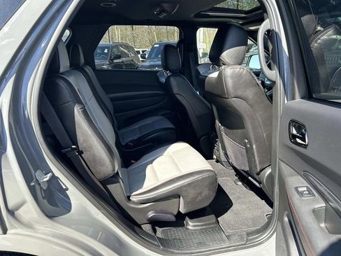 Used 2023 Dodge Durango R/T w/ Tow 'N Go Package AWD/4WD image 16