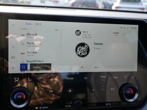 New 2026 Lexus TX 500h AWD image 18