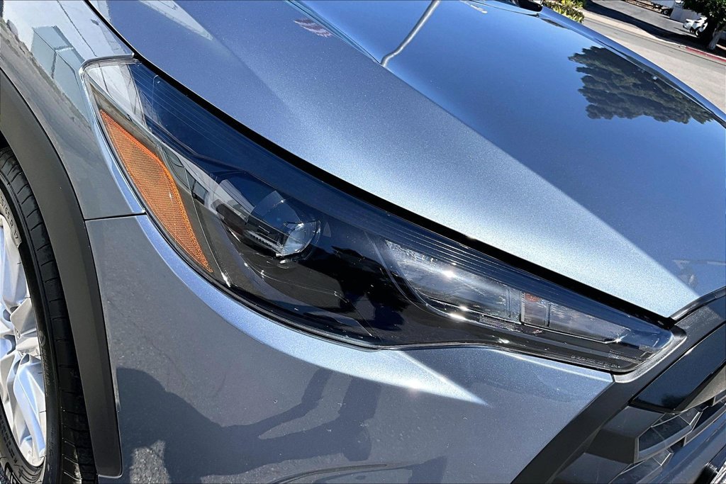 Certified 2026 Toyota Corolla Cross LE FWD image 31