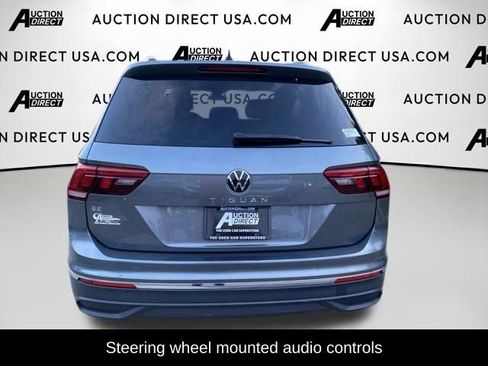 Used 2024 Volkswagen Tiguan SE FWD image 5