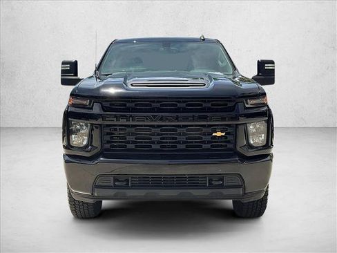 Used 2023 Chevrolet Silverado 2500 Custom w/ Custom Value Package AWD/4WD image 2