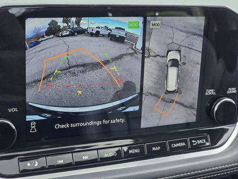 Used 2023 Nissan Rogue Platinum image 14