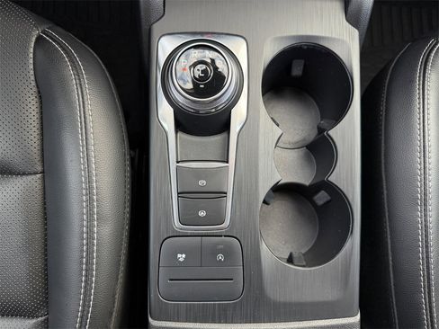 Used 2022 Ford Escape SEL w/ Technology Package image 30