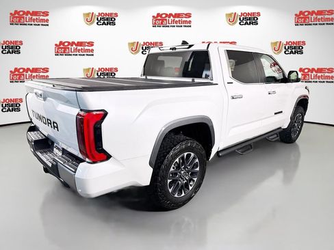 Used 2024 Toyota Tundra Limited AWD/4WD image 16