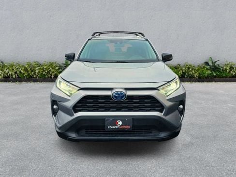 Used 2019 Toyota RAV4 XLE w/ Convenience Package image 3