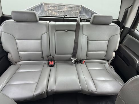 Used 2018 Chevrolet Silverado 2500 W/T w/ WT Convenience Package RWD image 18