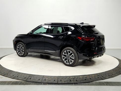 Used 2025 Chevrolet Blazer RS image 5