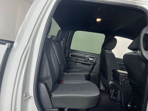 Used 2024 RAM 2500 Big Horn w/ Bed Utility Group image 28