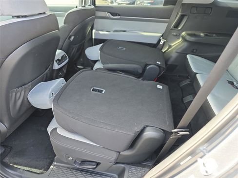 Used 2022 Hyundai Palisade SEL image 16