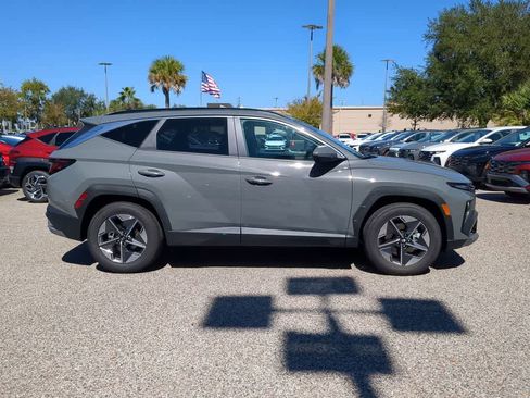 New 2026 Hyundai Tucson SEL FWD image 8