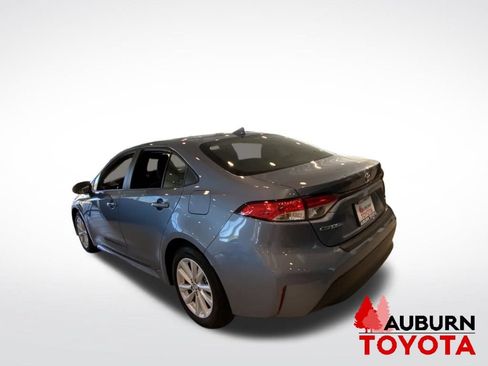 New 2026 Toyota Corolla LE w/ LE Premium Package FWD image 5