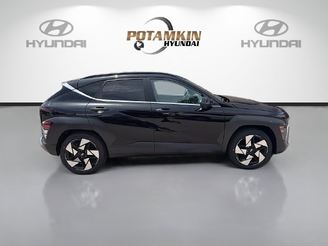 New 2026 Hyundai Kona Limited FWD image 4
