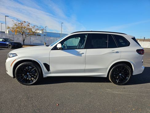 New 2026 BMW X5 xDrive40i w/ M Sport Package image 3