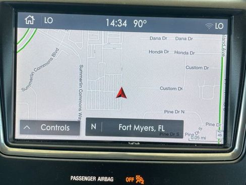 Used 2019 Lincoln Nautilus Reserve AWD/4WD image 17