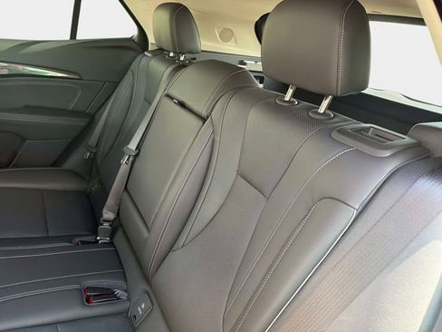 Used 2023 Buick Envision Essence AWD/4WD image 12
