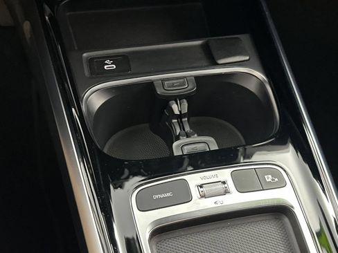 Certified 2026 Mercedes-Benz GLB 250 4MATIC image 36